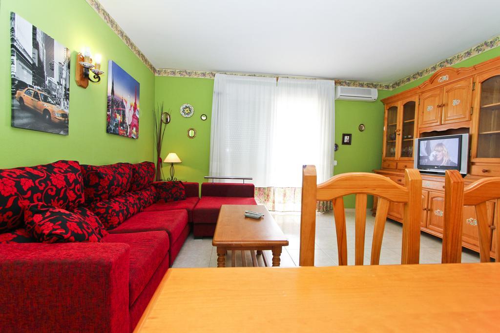 Mar Pineda Planet Costa Dorada Appartement La Pineda Kamer foto