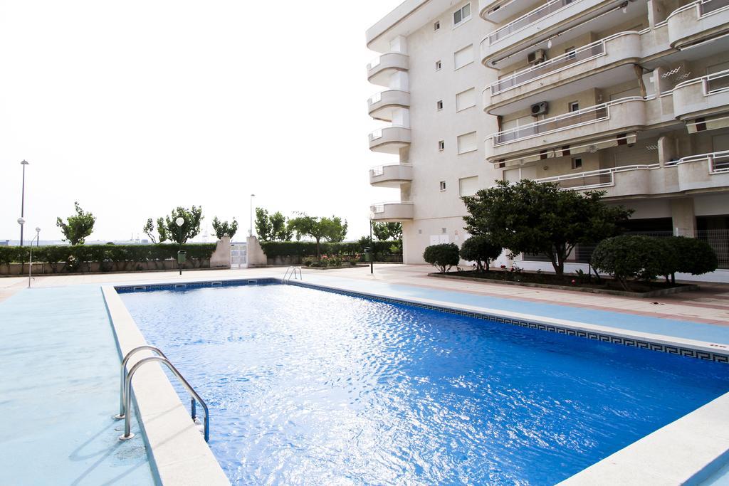 Mar Pineda Planet Costa Dorada Appartement La Pineda Kamer foto