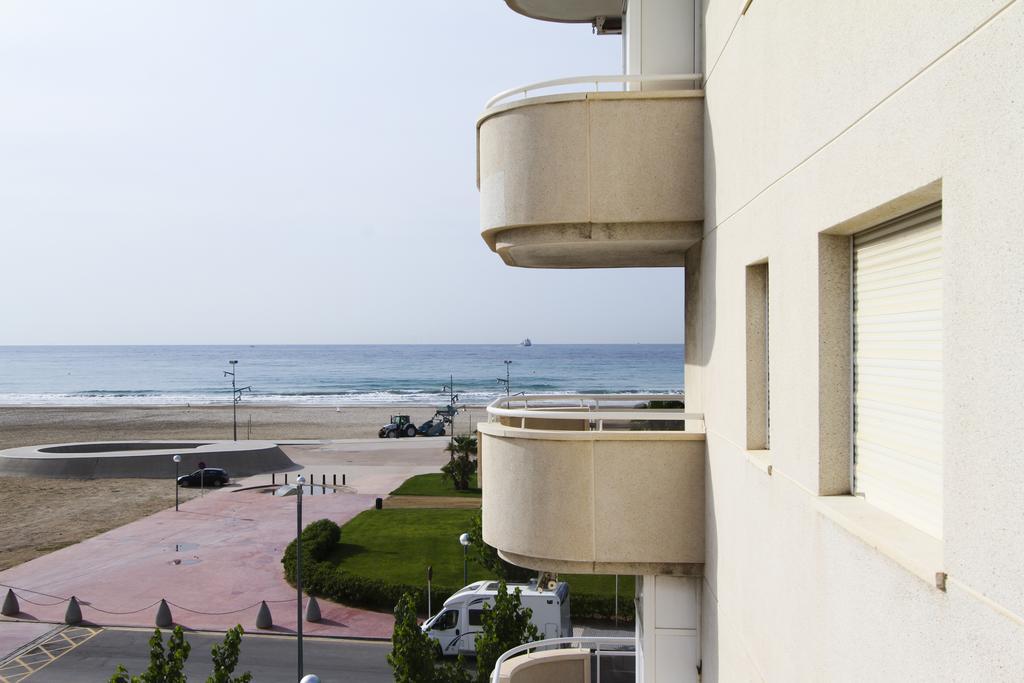 Mar Pineda Planet Costa Dorada Appartement La Pineda Kamer foto